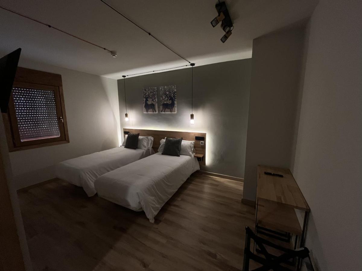 Hotel Els Encantats เอสปอต ภายนอก รูปภาพ